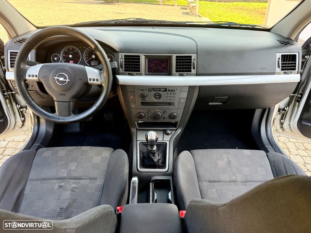 Opel Vectra GTS 2.2 DTi - 8