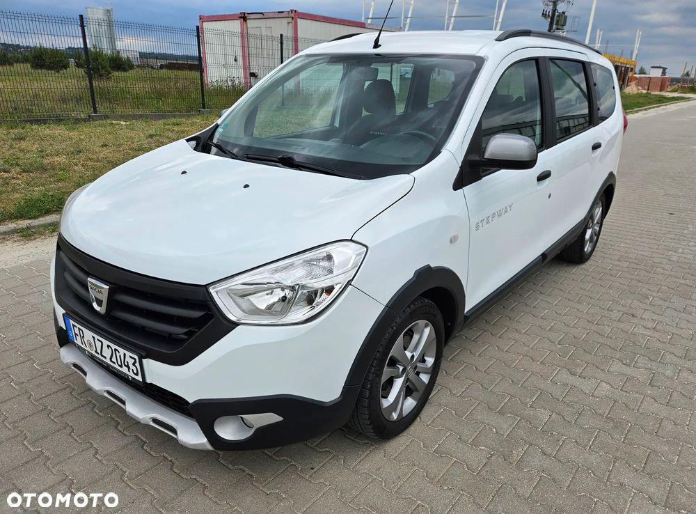 Dacia Lodgy dCi 110 Stepway - 10