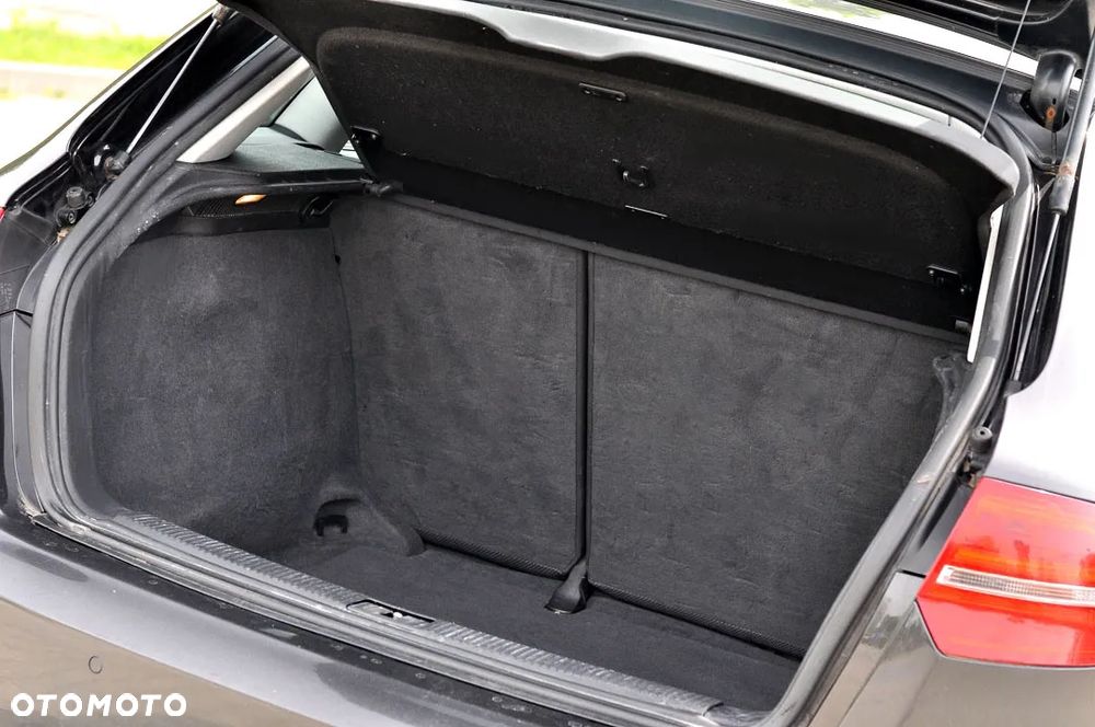 Audi A3 Sportback - 13