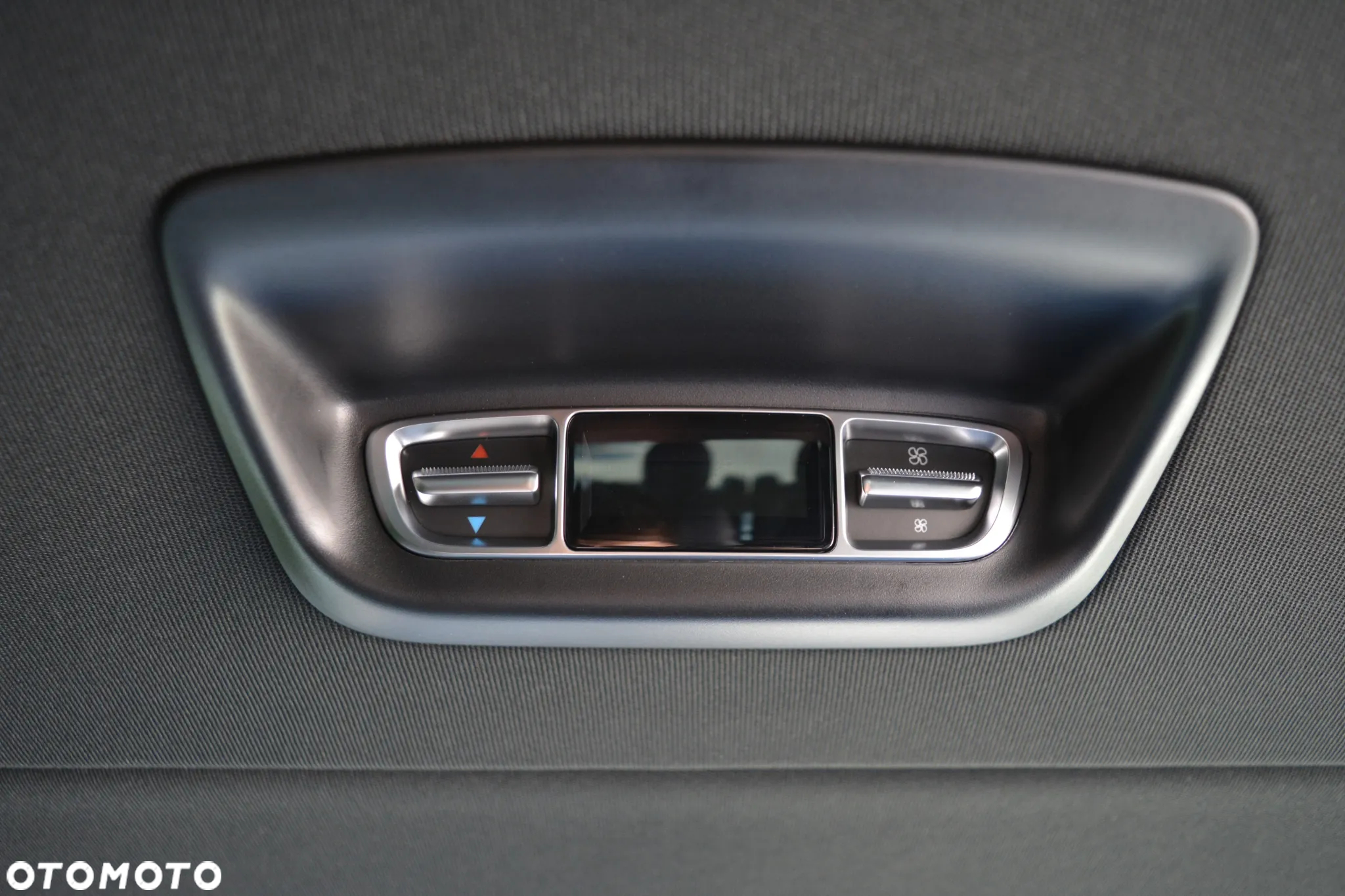 Mercedes-Benz Klasa V 300 d 4-Matic Avantgarde 9G-Tronic (d³ugi) - 23