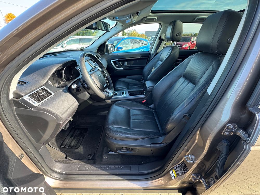 Land Rover Discovery Sport - 16