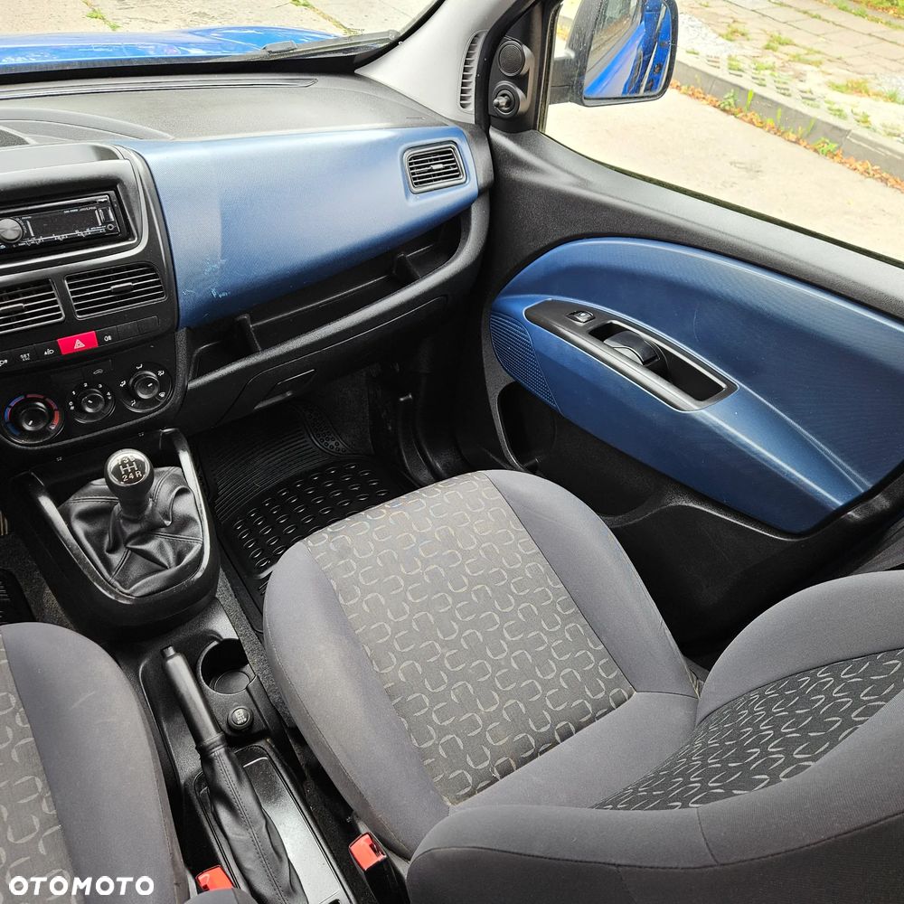 Fiat Doblo - 38