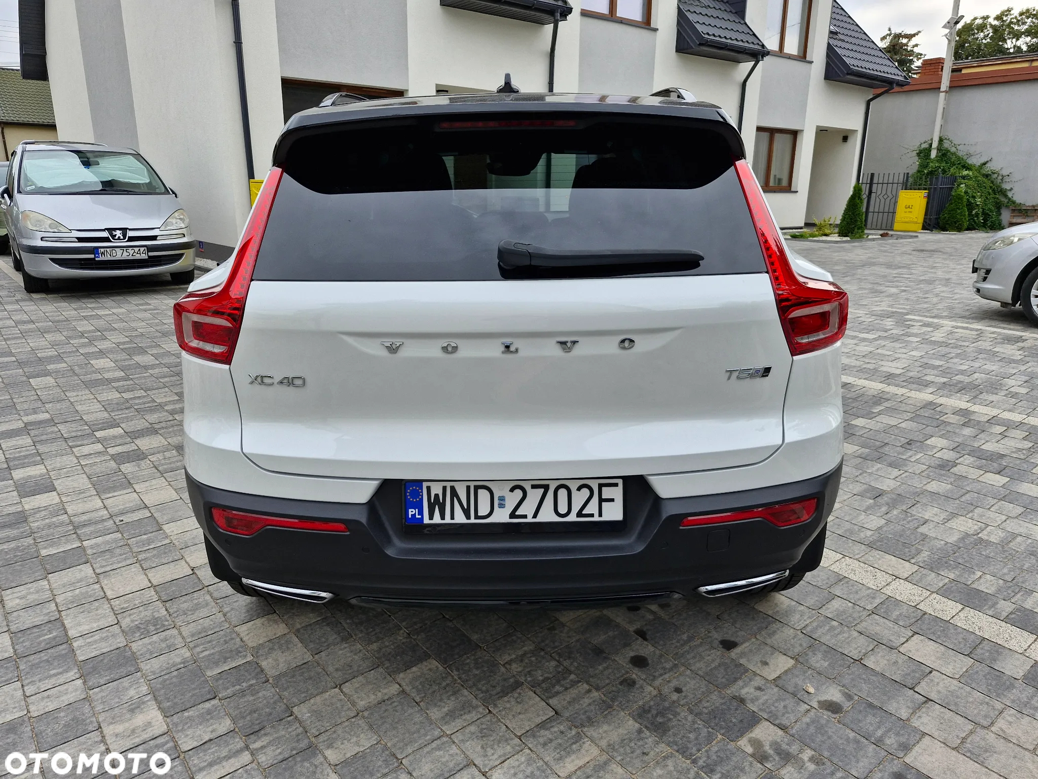 Volvo XC 40 T5 AWD R-Design - 7