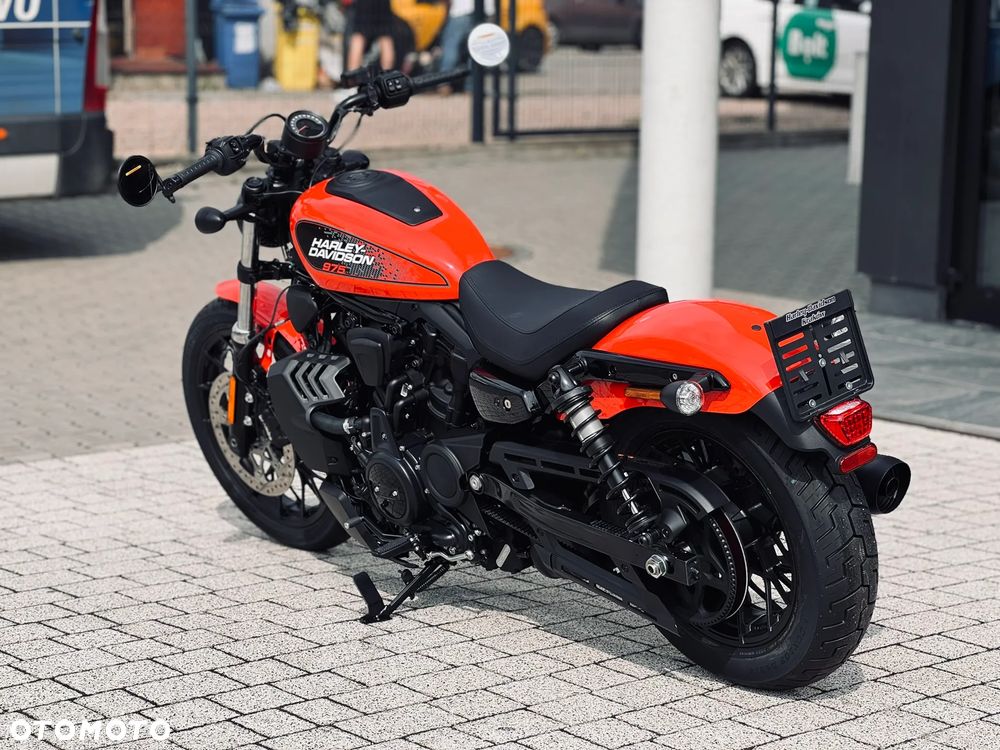 Harley-Davidson Sportster Nightster 975 - 17