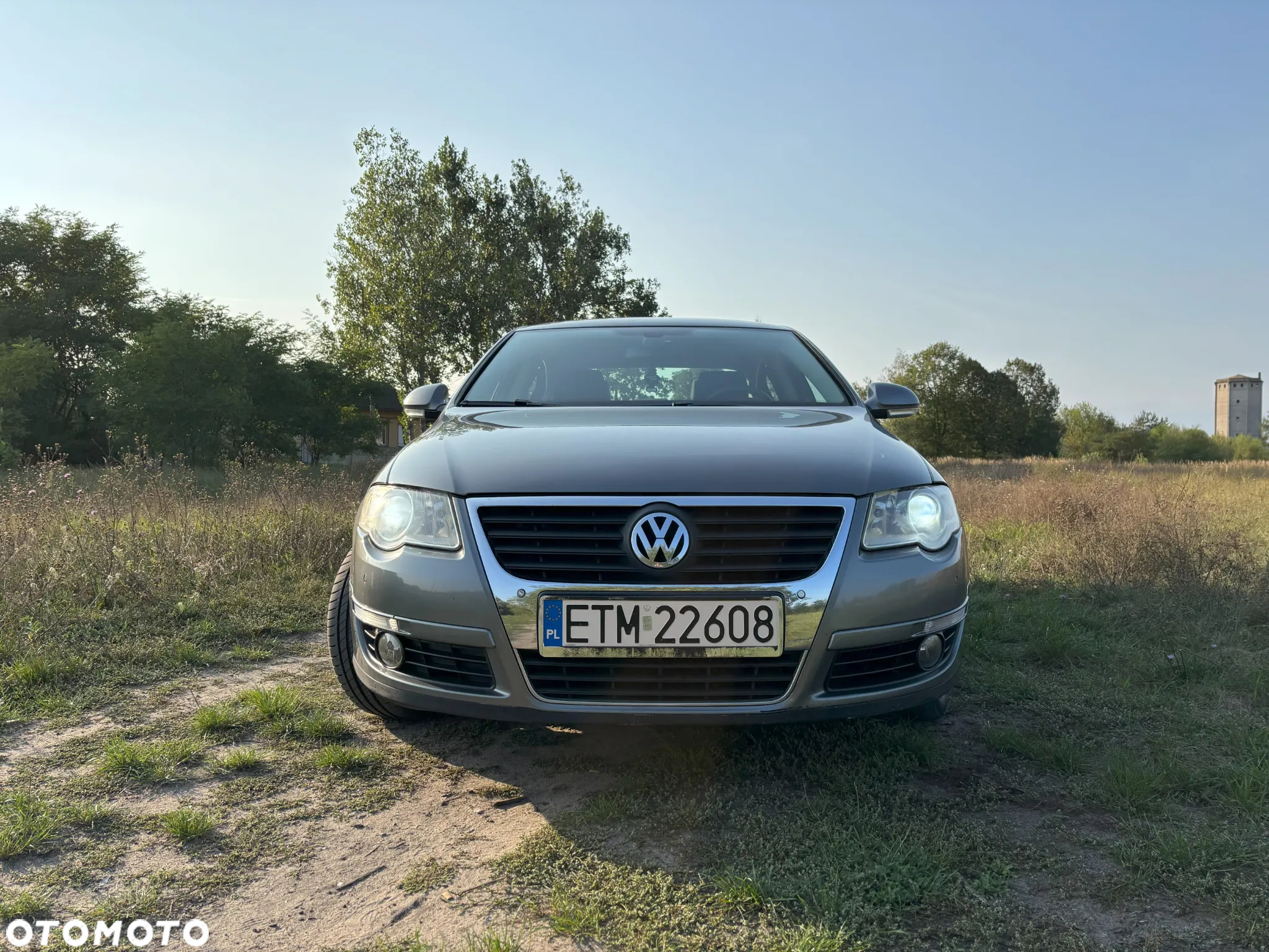 Volkswagen Passat 1.9 TDI Trendline - 2