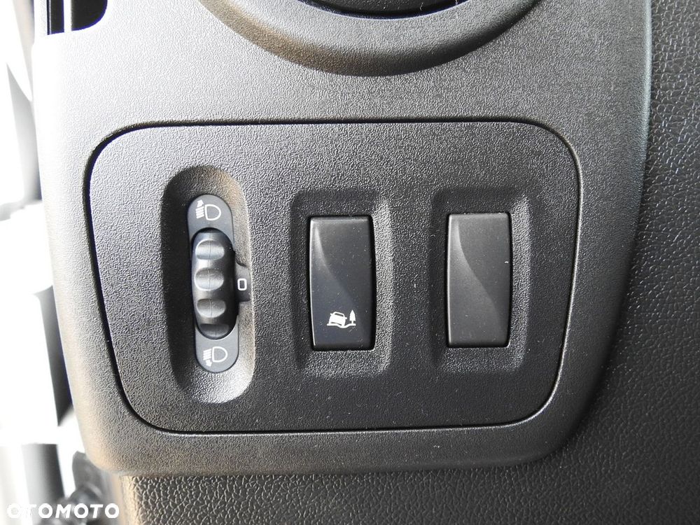 Renault MASTER PLANDEKA 10 PALET TEMPOMAT KLIMATYZACJA PNEUMATYKA  170KM - 30