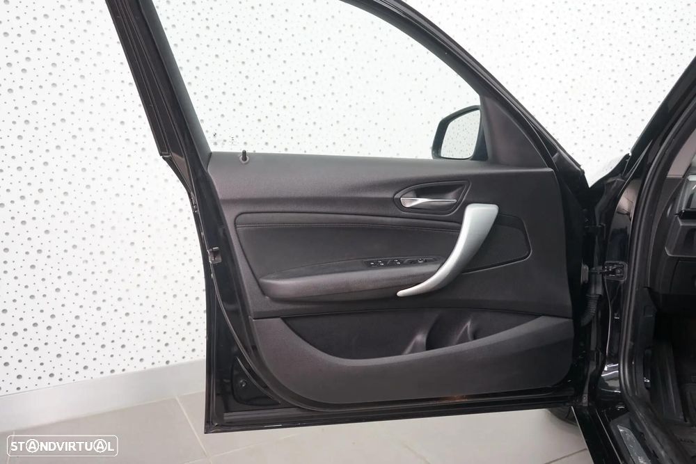 BMW 116 d Line Luxury Auto - 17