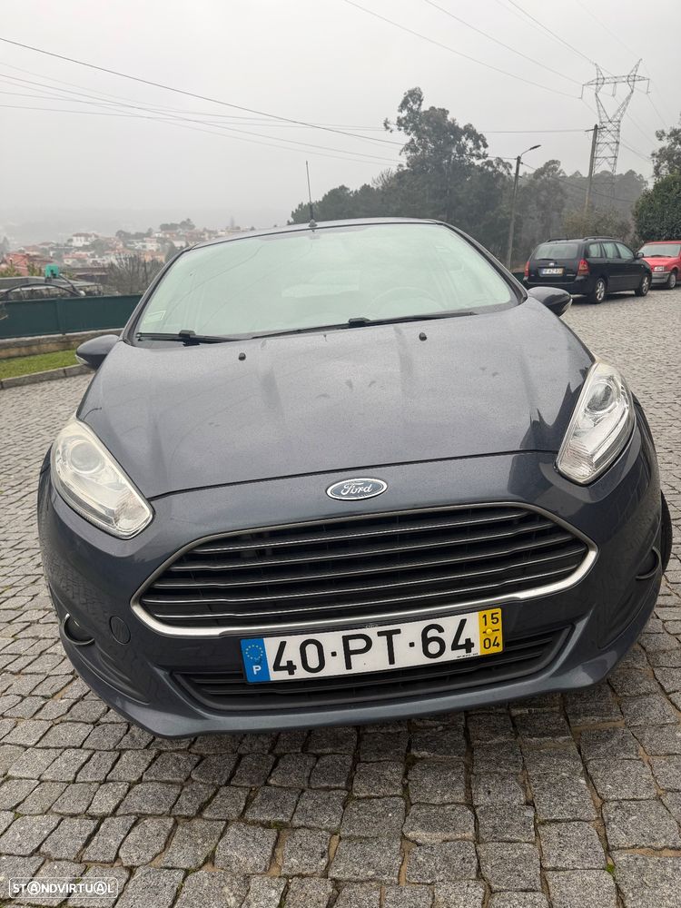 Ford Fiesta 1.5 TDCi Titanium - 4