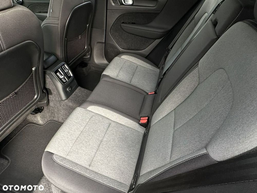 Volvo XC 40 - 16