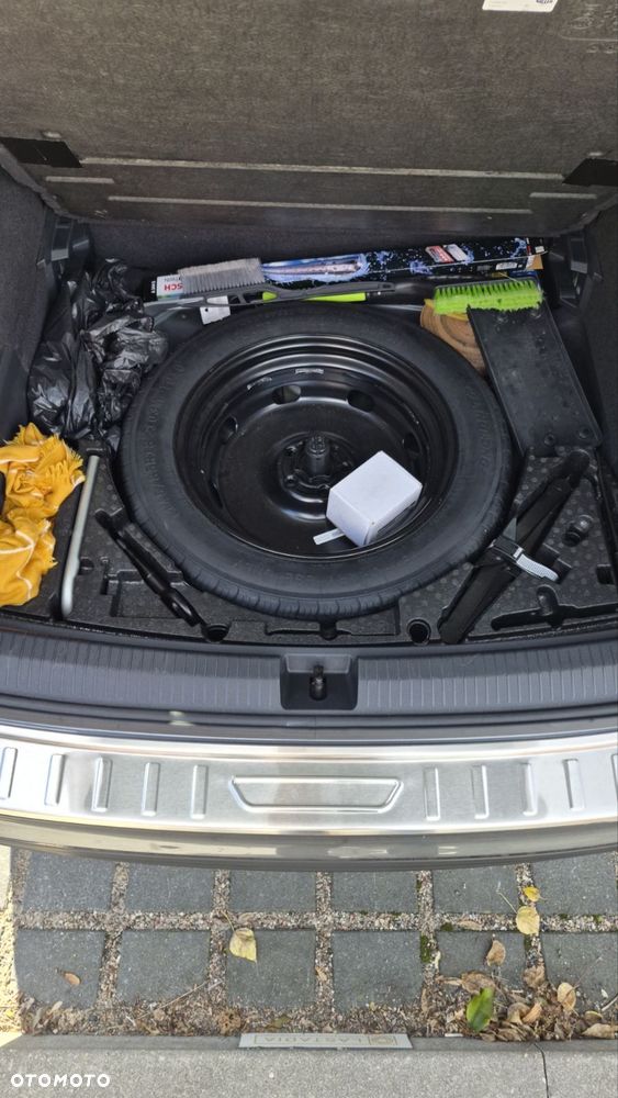 Volkswagen Tiguan - 29