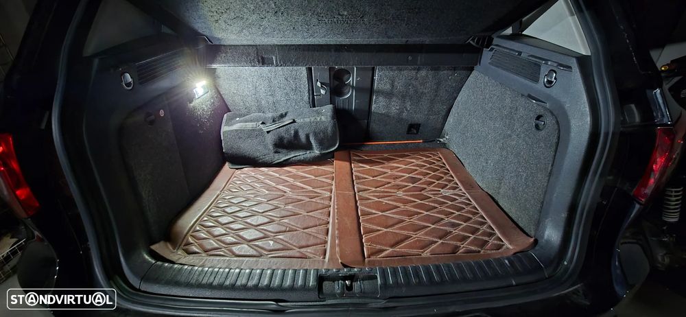 VW Tiguan 2.0 TDi Sport 4Motion - 2