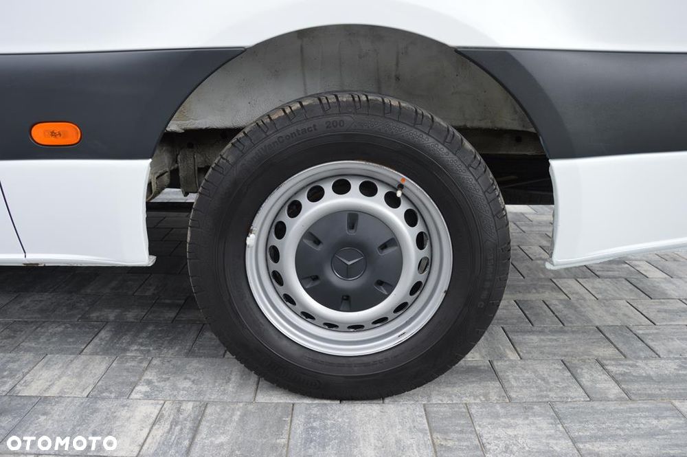 Mercedes-Benz Sprinter - 34