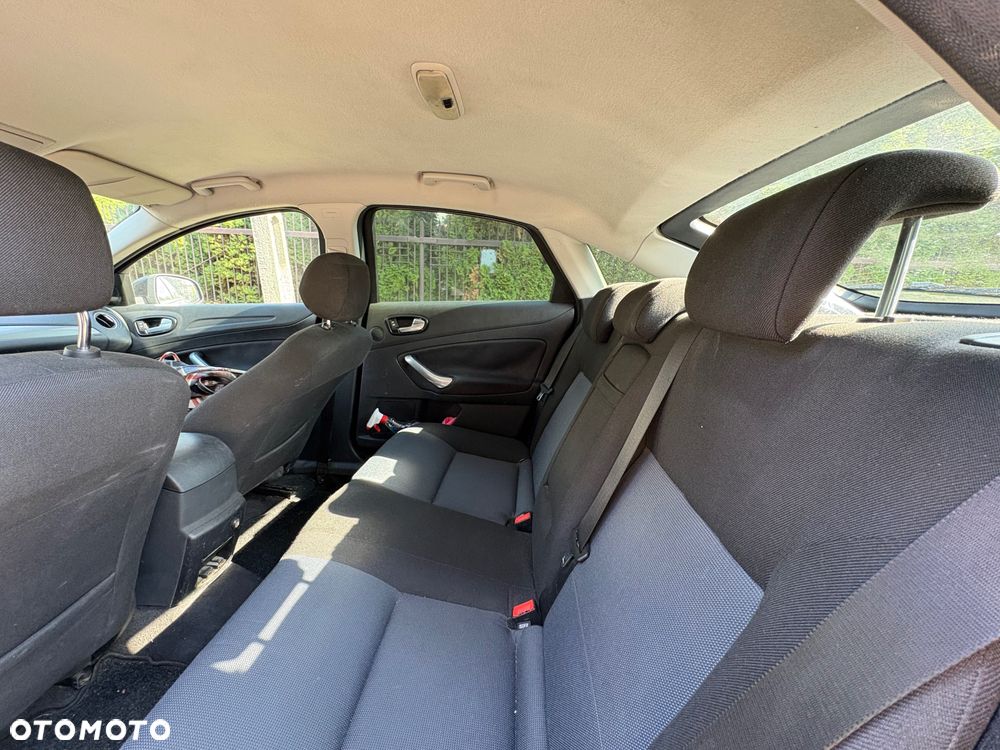 Ford Mondeo - 6