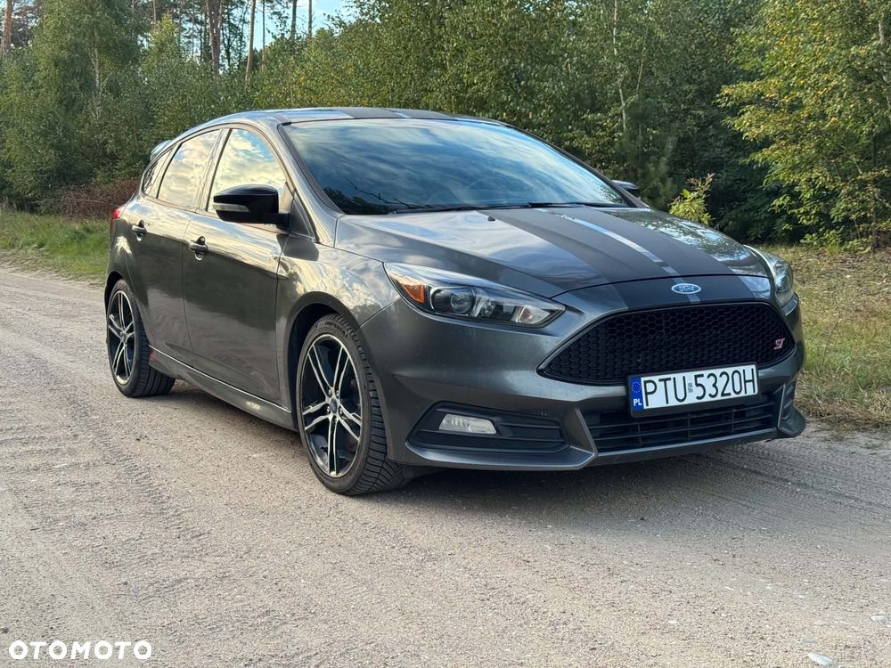 Ford Focus - 2