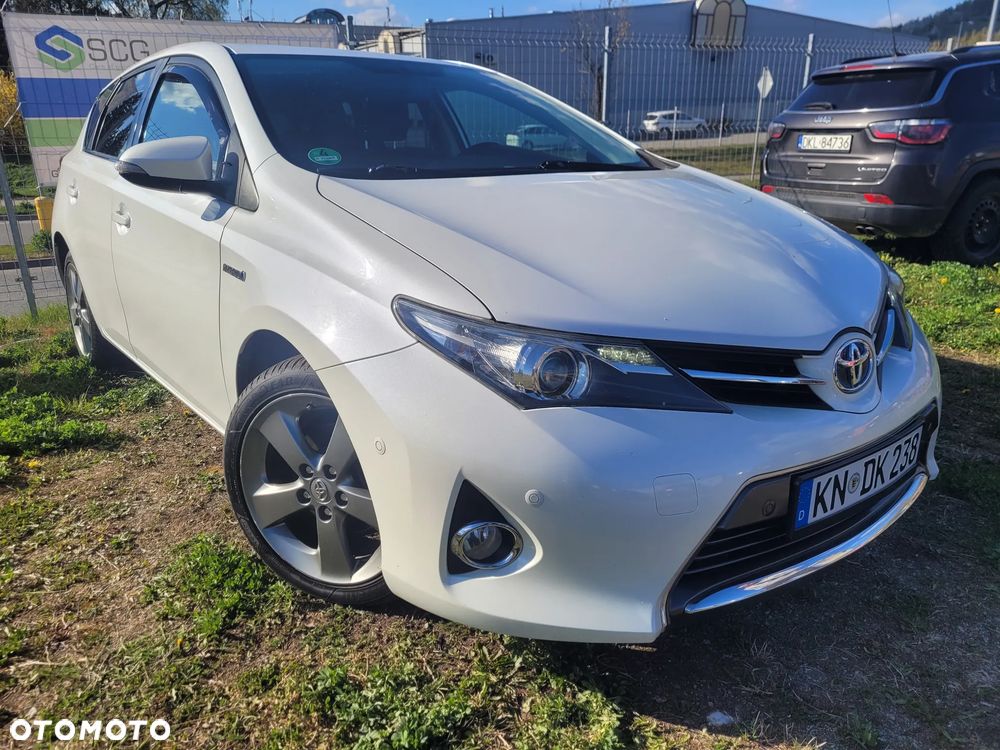 Toyota Auris 1.8 HSD Luna - 8