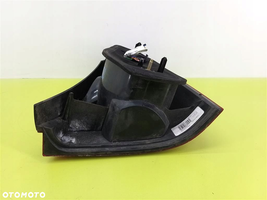 Lampa lewa tylna tył Dacia Logan I SEDAN 2004-2012 PRZEDLIFT 8200211020 - 4