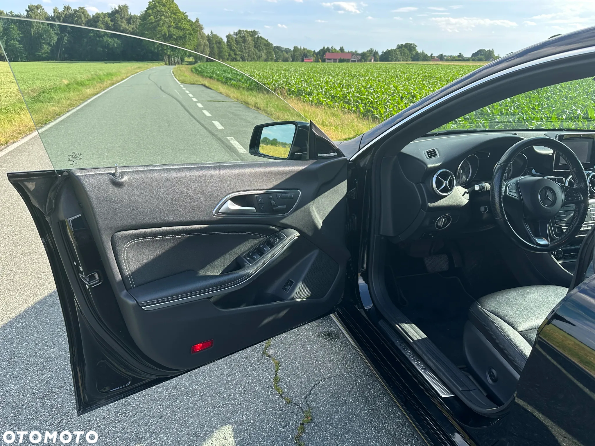 Mercedes-Benz CLA 250 4-Matic Urban - 14
