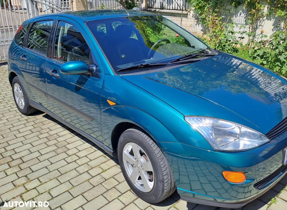 Ford Focus - 1