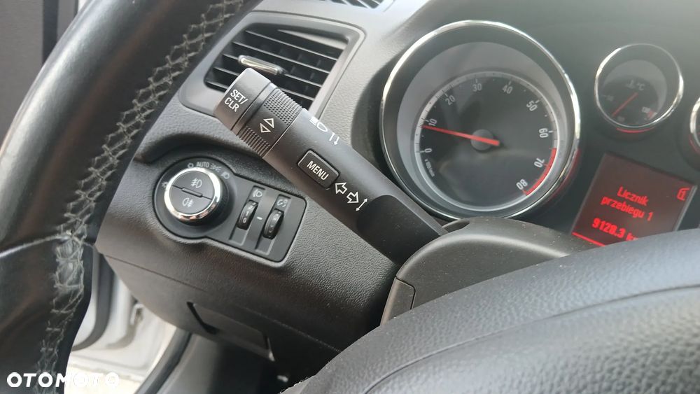 Opel Insignia 2.0 Turbo Design Edition - 14