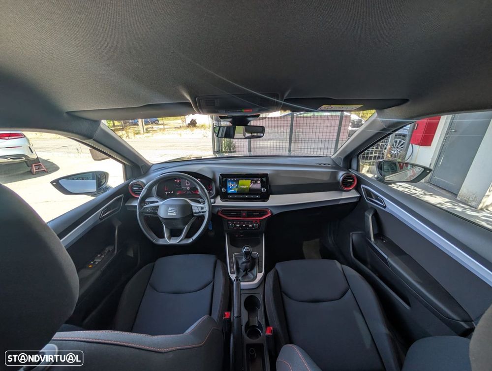 SEAT Arona 1.0 TSI FR - 19