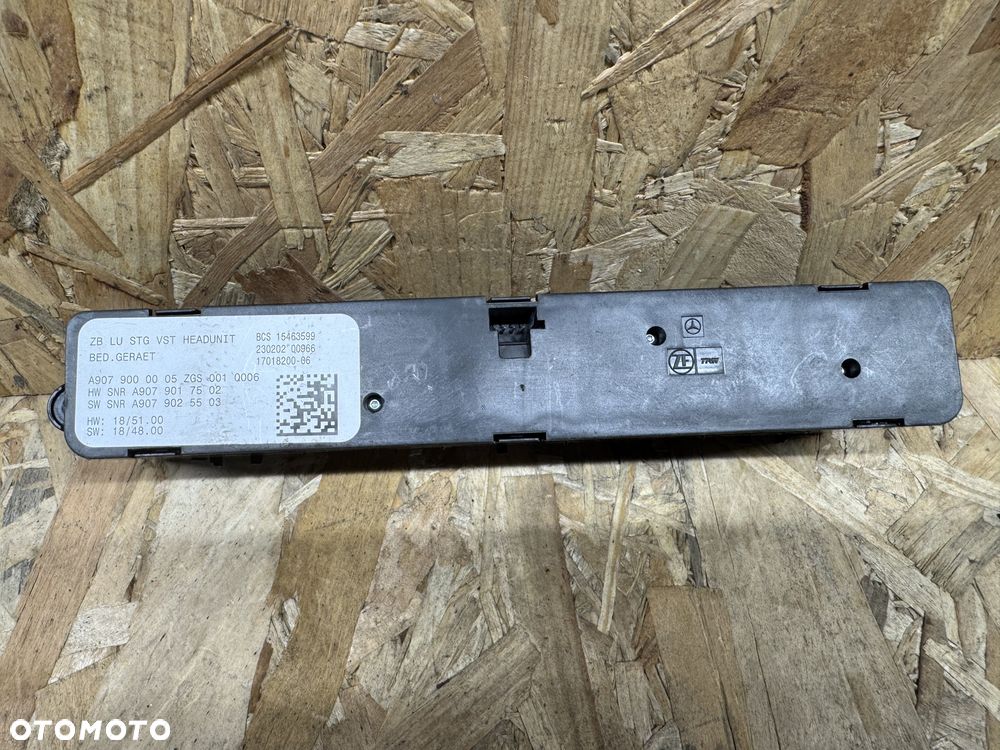 Panel przełączników radia Mercedes sprinter 907 910 - 2