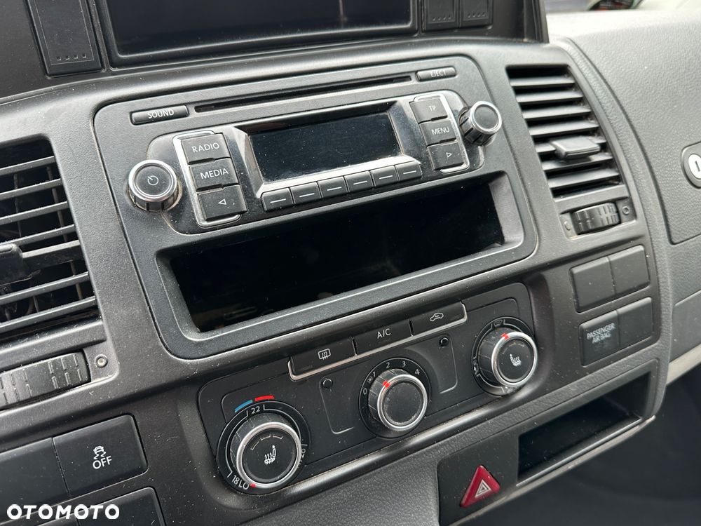 Volkswagen Transporter - 25
