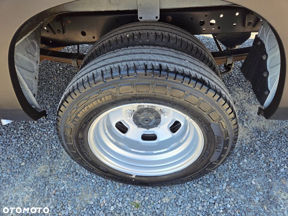 Iveco Daily - 28