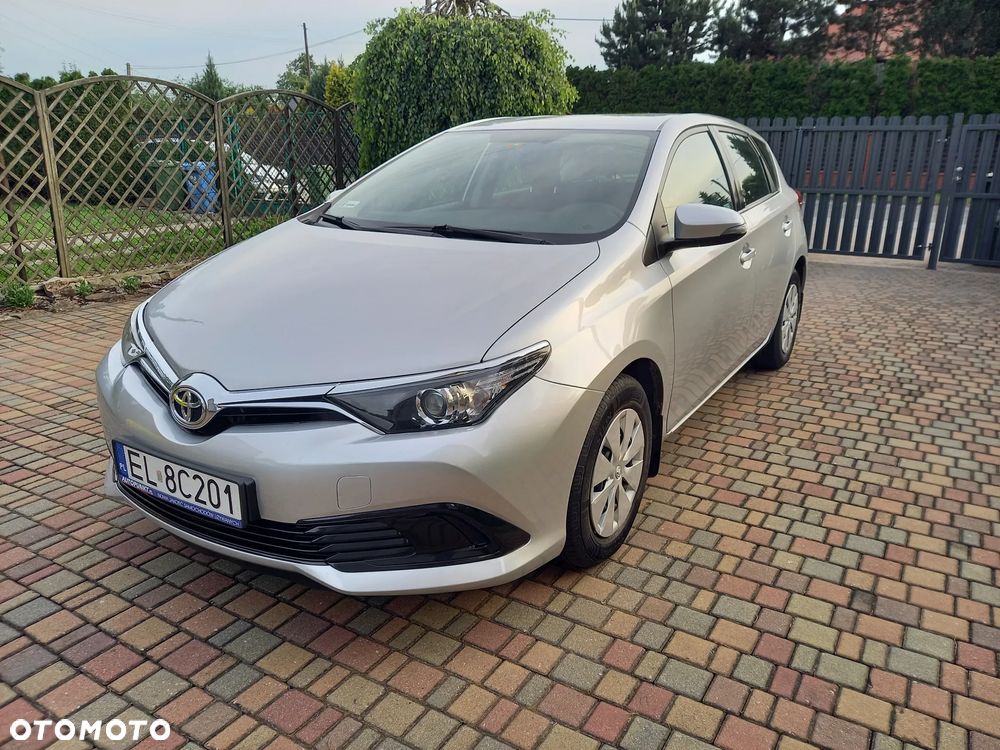 Toyota Auris 1.33 VVT-i Active - 2
