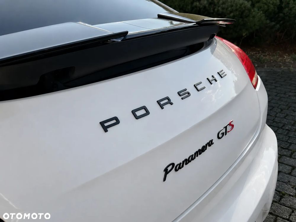 Porsche Panamera GTS - 39