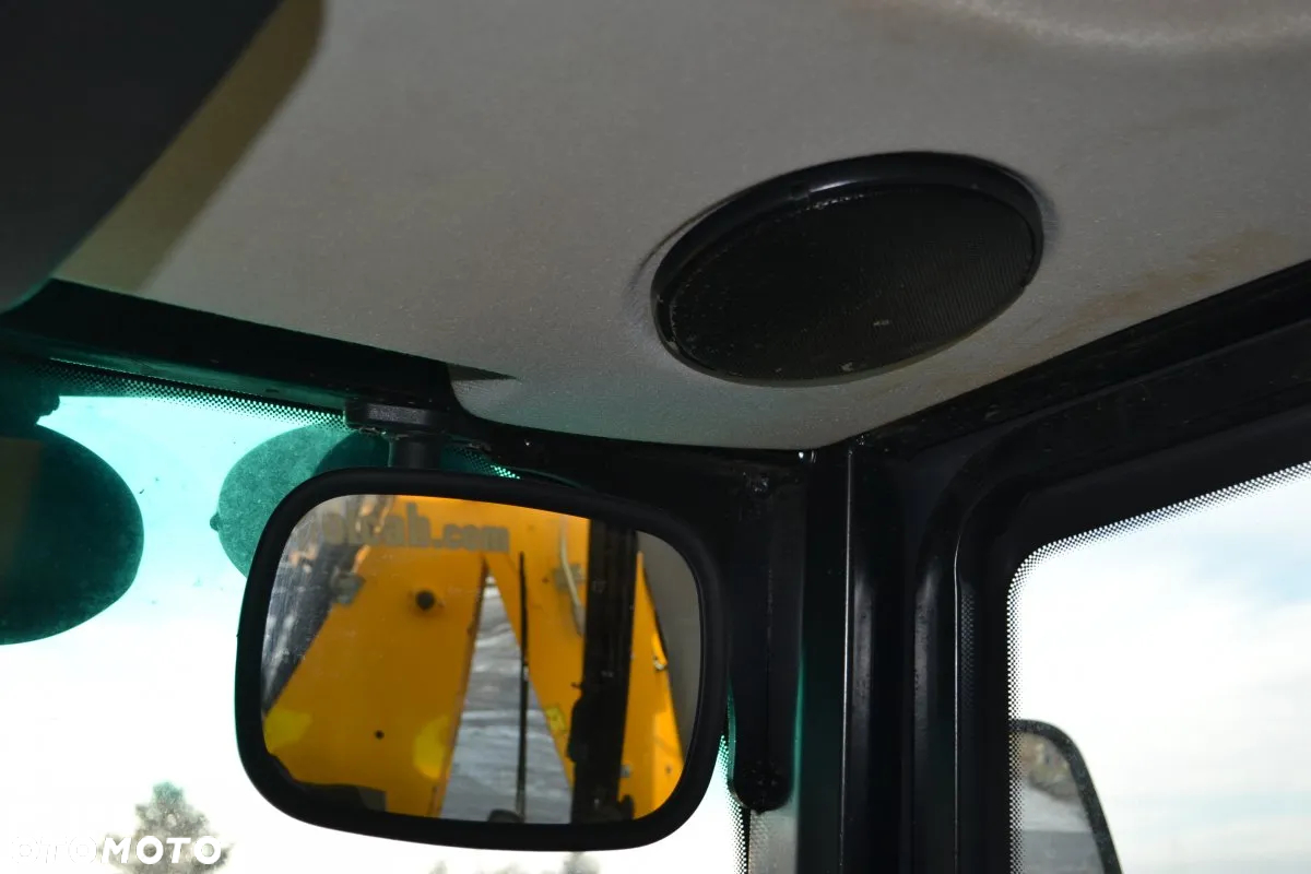 JCB 3CX - 33