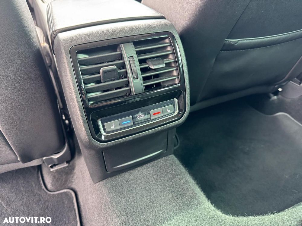Volkswagen Passat 2.0 TDI DSG 4Motion Highline - 15
