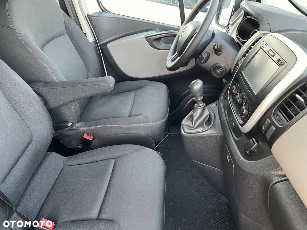 Renault Trafic L2H1 - 24