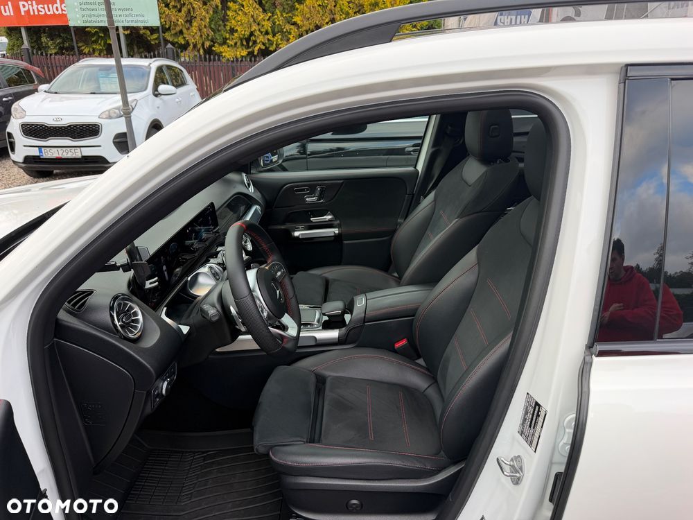 Mercedes-Benz GLB 2022
