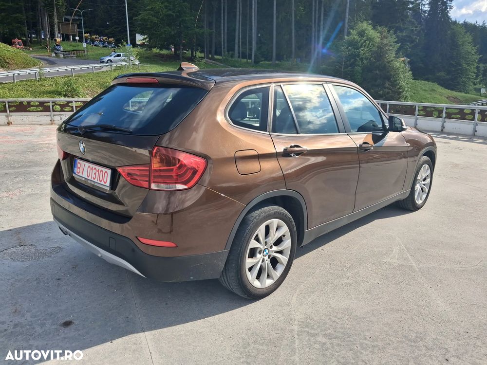 BMW X1 xDrive18d Sport Line - 13