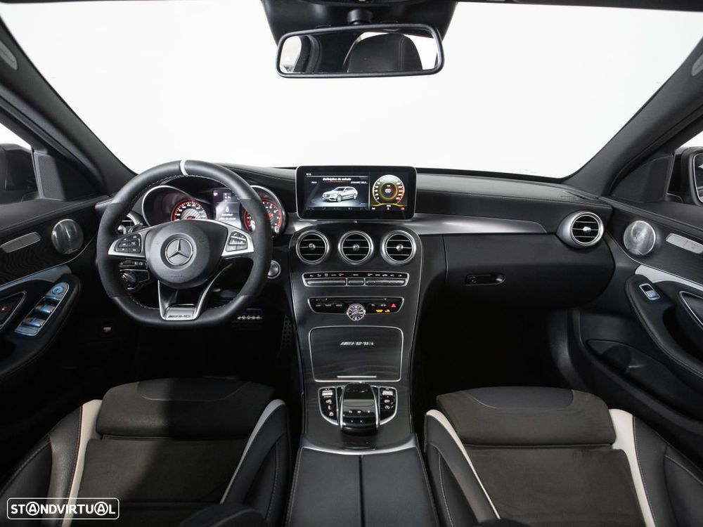 Mercedes-Benz C 63 AMG S - 10