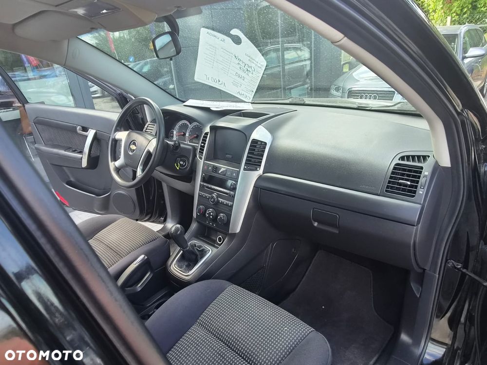 Chevrolet Captiva 2.4 4WD 7 Sitzer LT - 19