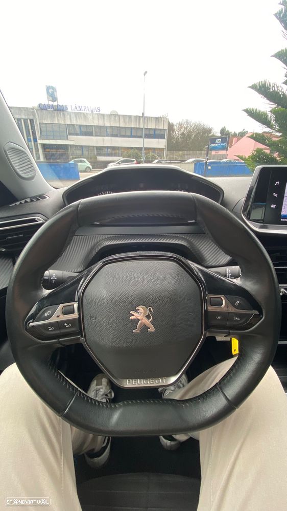 Peugeot 2008 1.5 BlueHDi Active Pack - 26