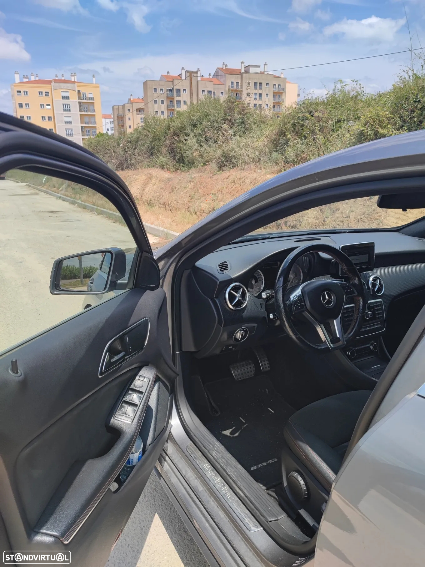 Mercedes-Benz A 180 CDI 7G-DCT AMG Line - 29