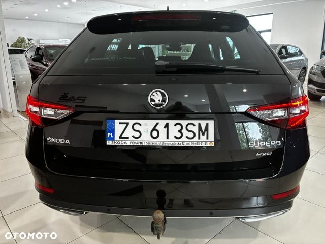 Skoda Superb 2.0 TDI SCR 4x4 Sportline DSG - 6