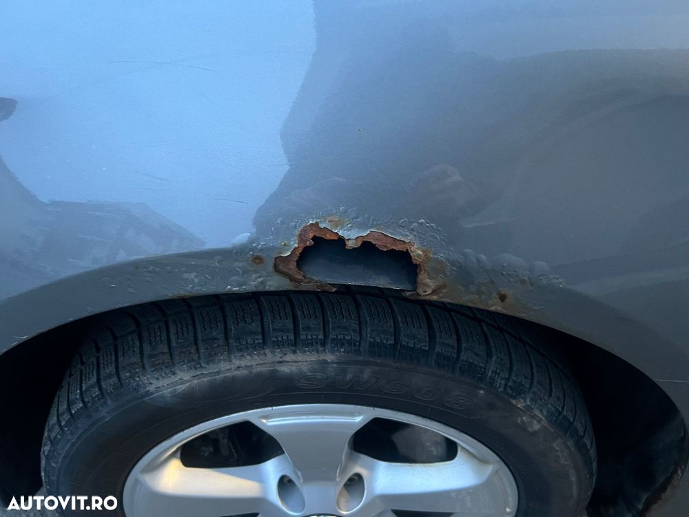 Volkswagen Passat 2.0 TDI DPF Comfortline - 25