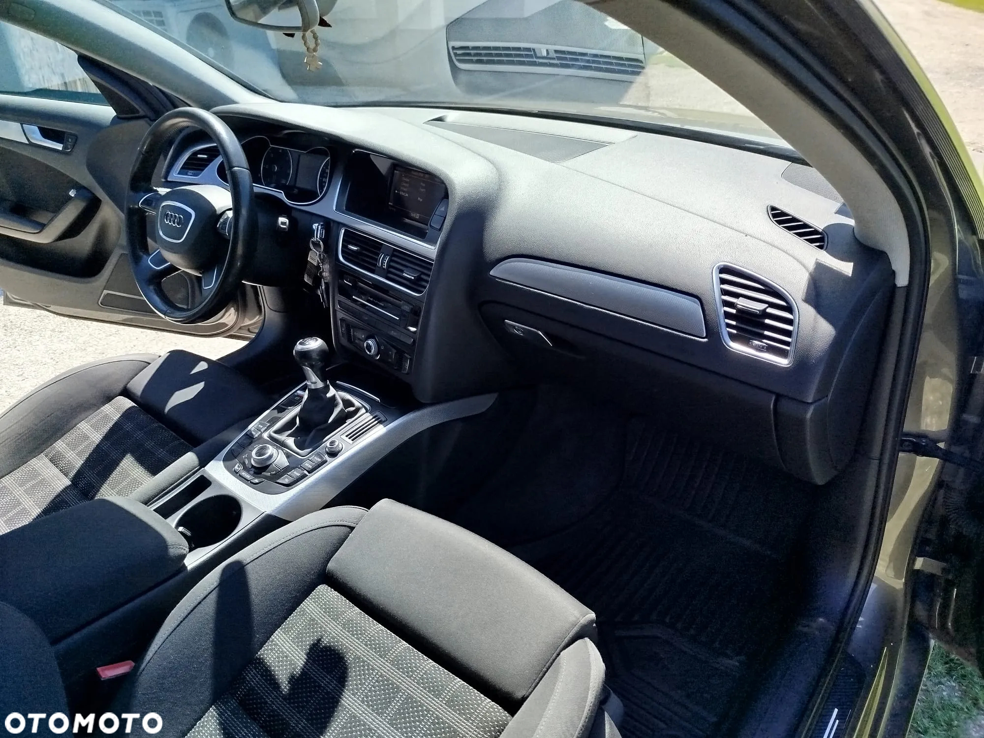 Audi A4 Avant 2.0 TDI DPF Attraction - 19