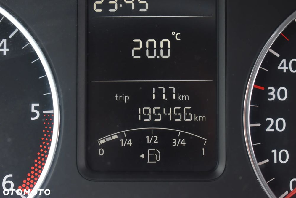 Volkswagen Amarok - 5