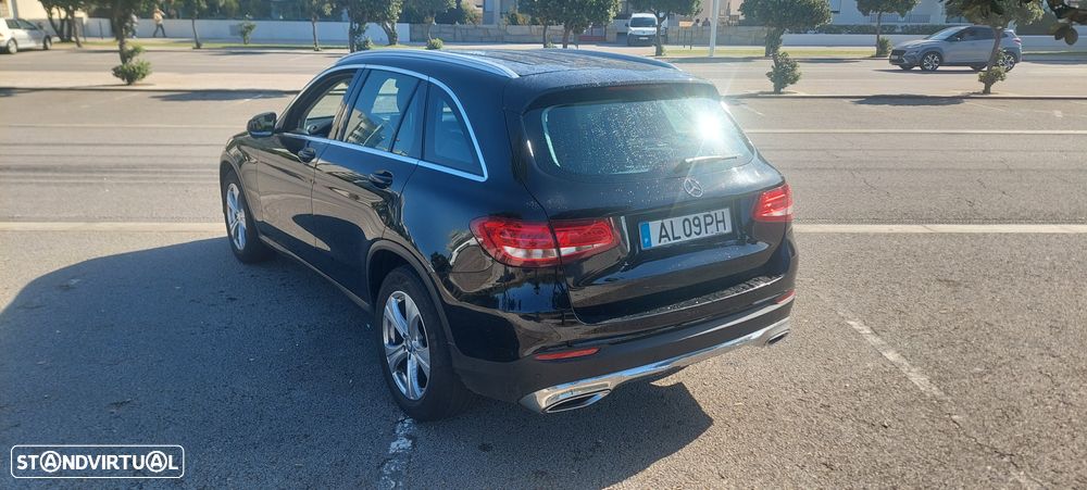 Mercedes-Benz GLC 250 d 4Matic 9G-TRONIC Edition 1 - 4