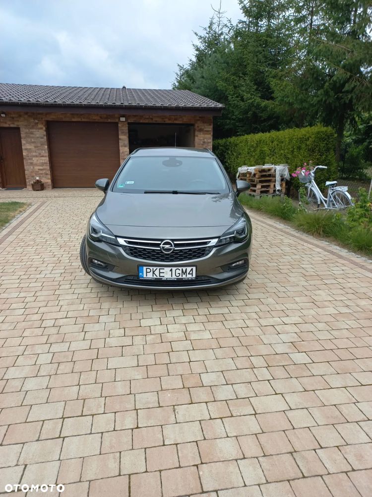 Opel Astra 1.4 Turbo 120 Jahre - 13