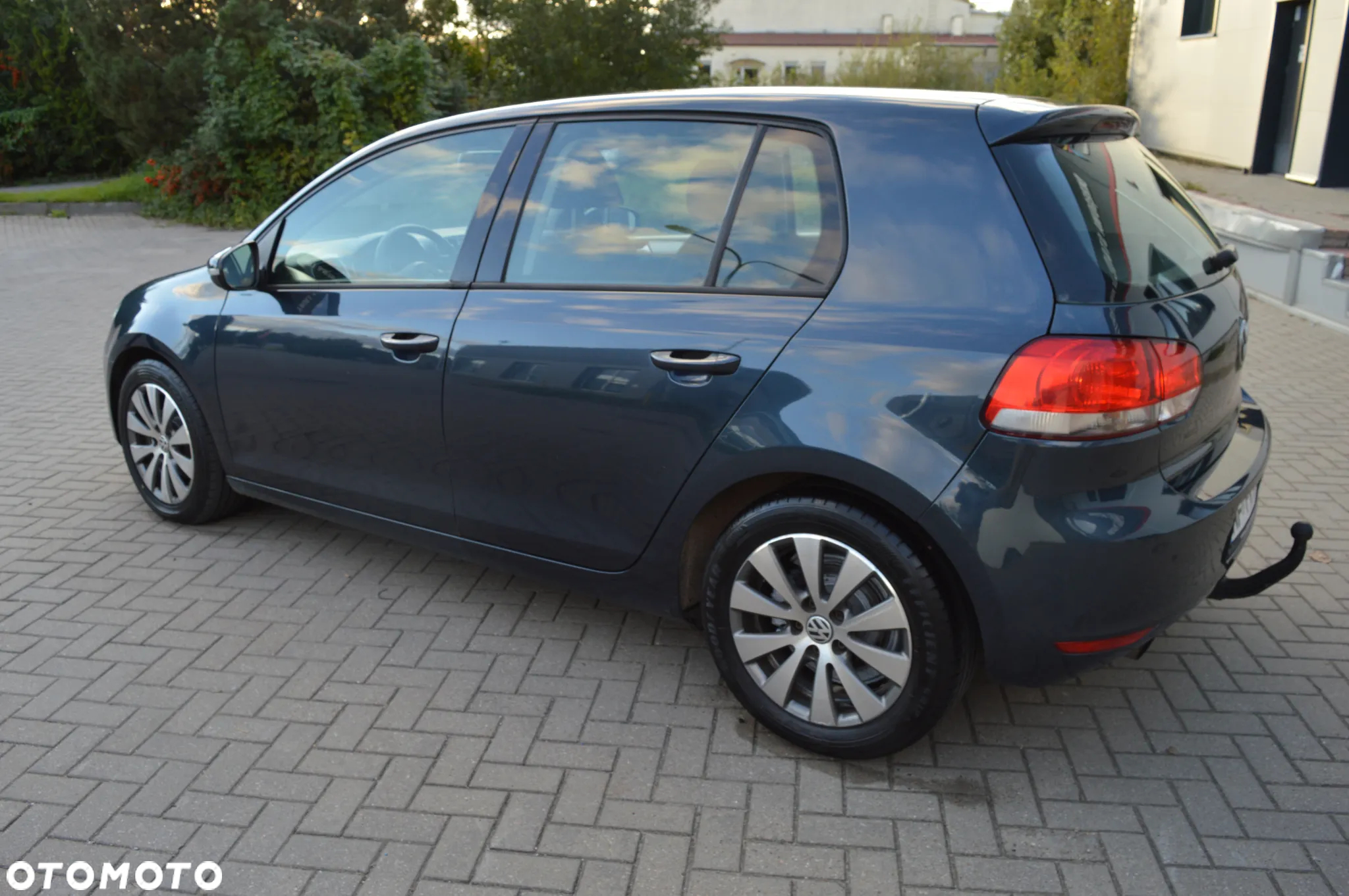 Volkswagen Golf 1.6 TDI DPF Comfortline - 6