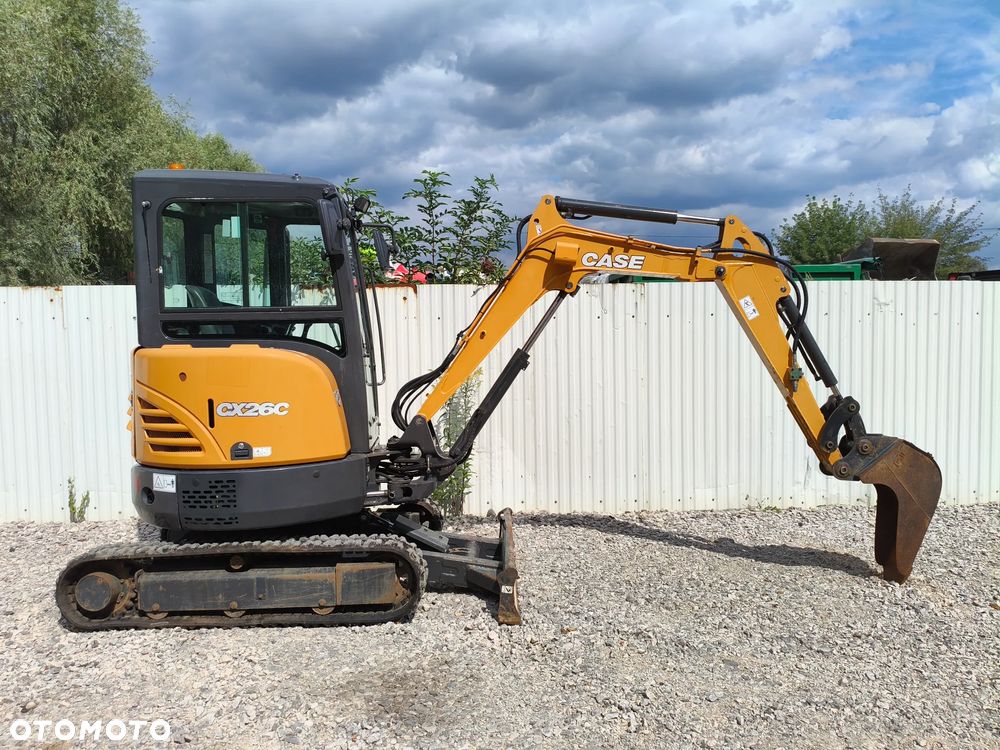 Case CX26C/2700kg - 19