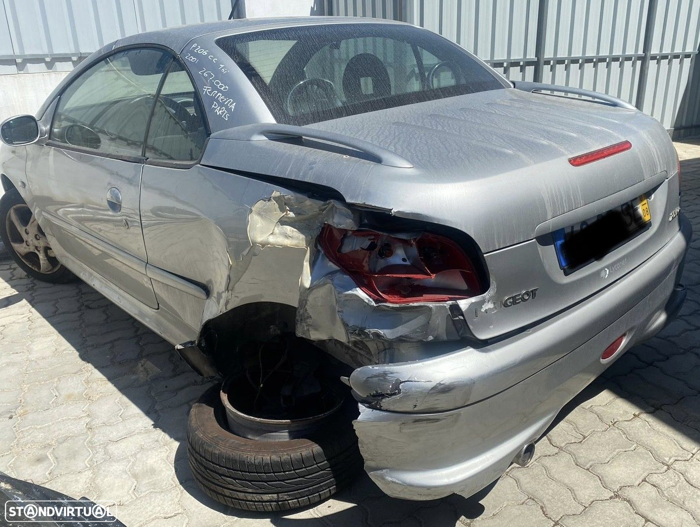Peugeot 206 CC 1.6 i de 2003 disponível para peças - 5