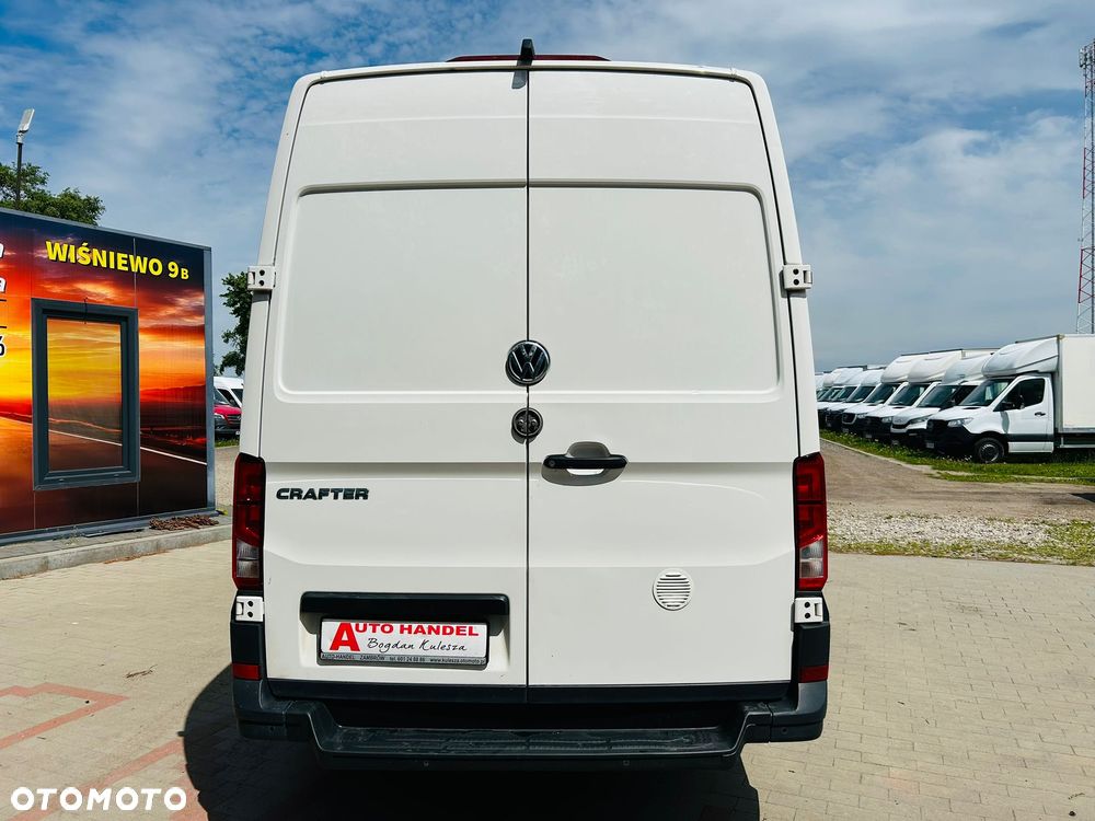 Volkswagen Crafter - 11