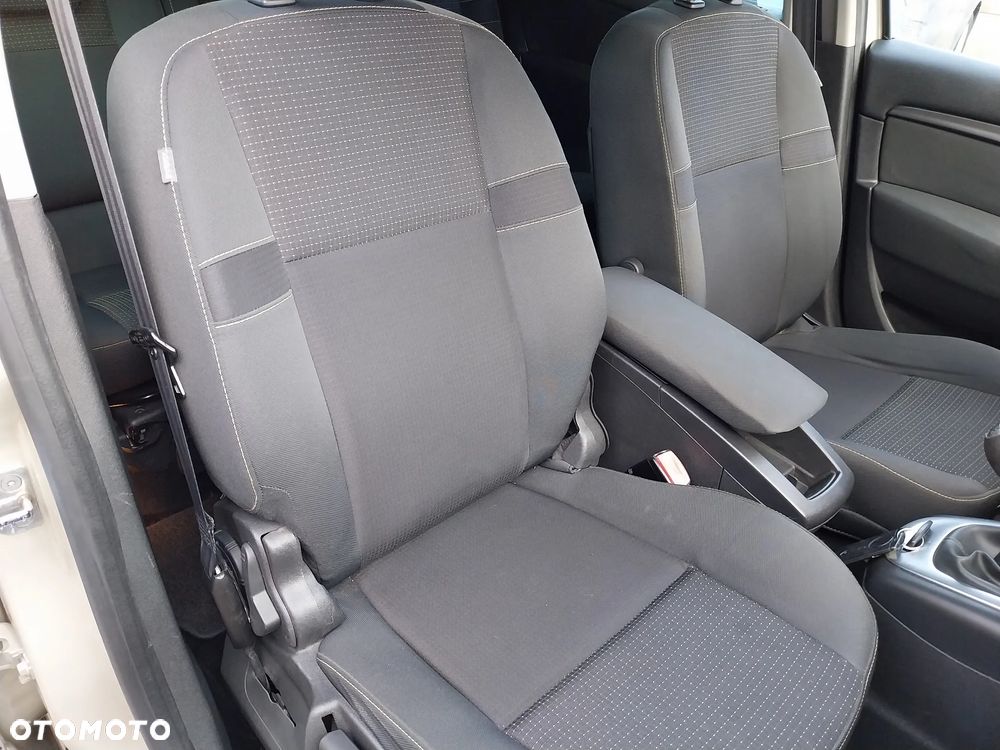 Renault Scenic 1.6 16V Confort Privilege - 22
