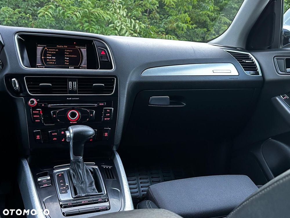 Audi Q5 2.0 TDI Quattro (clean diesel) S tronic - 29